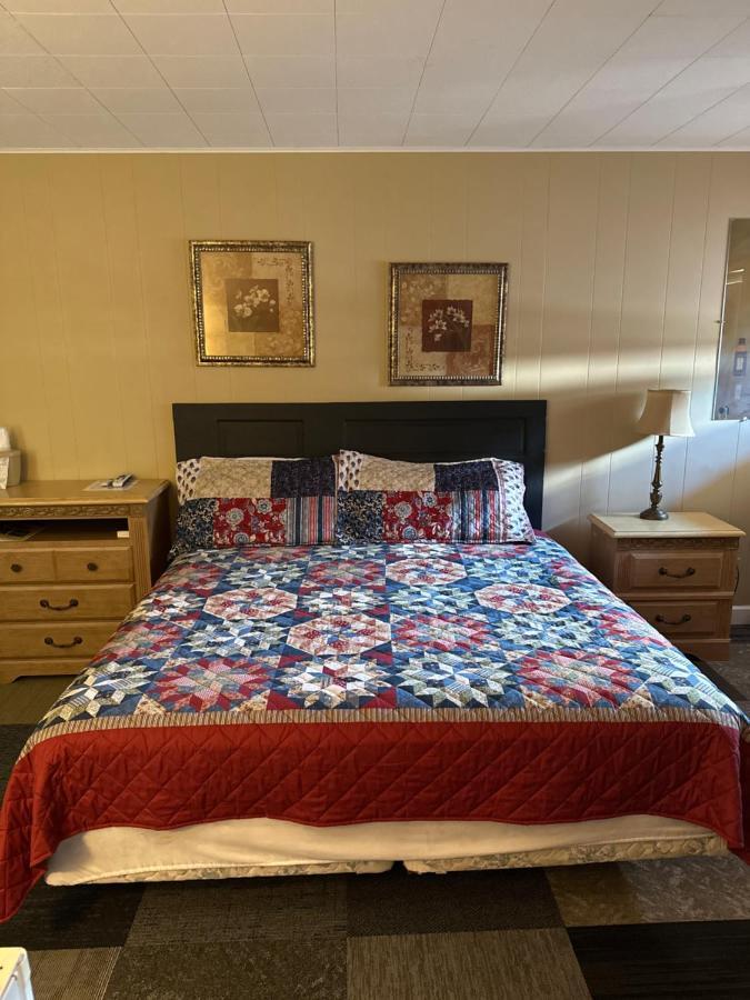 Sportsman'S Lodge Fairfield Bay Esterno foto